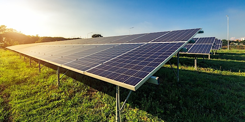 zonnepanelen helpen niet zegt Achim Wambach