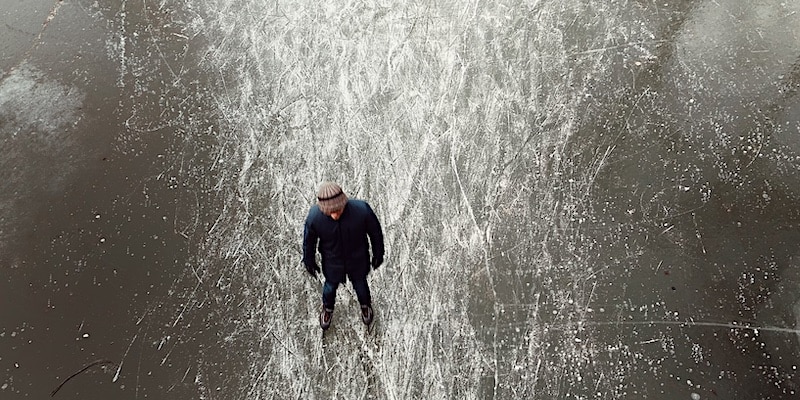 liever schaatsen dan de rechtsstaat beschermen