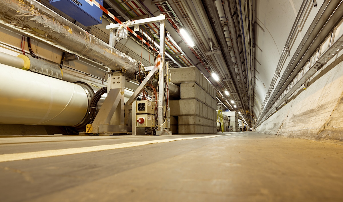 antimaterie maken in de hadron collider