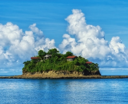 de blauwe oceaan bij panama
