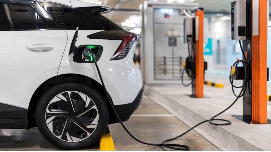 elektrische auto laden in het buitenland