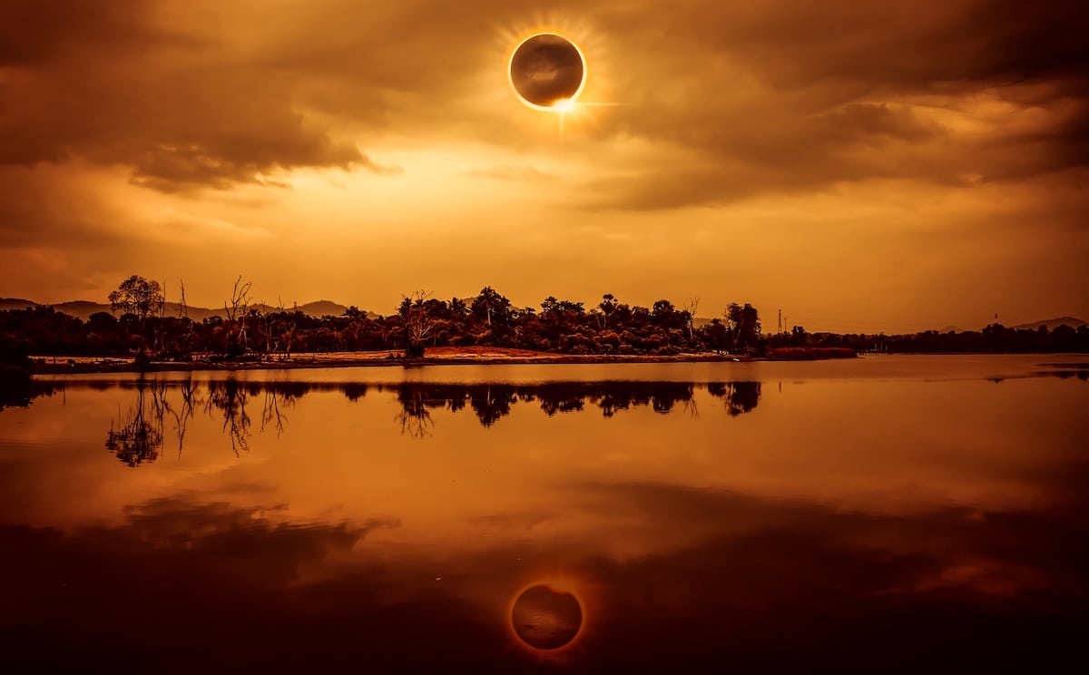 totale zonsverduistering over IJsland