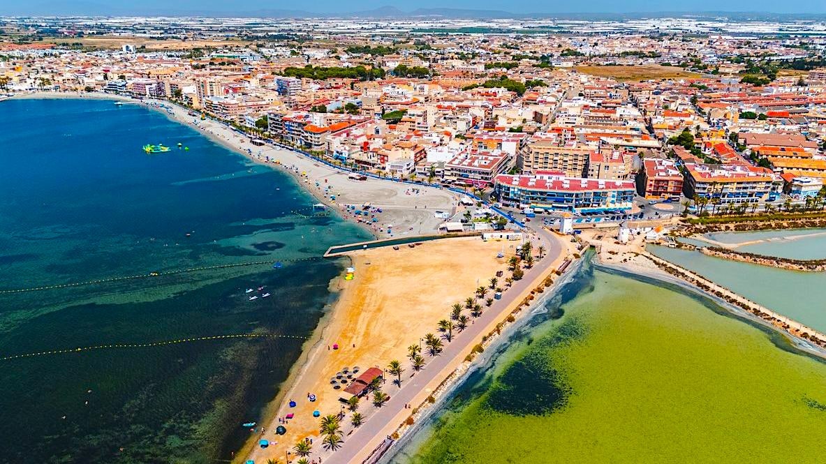 groene soep in Mar Menor