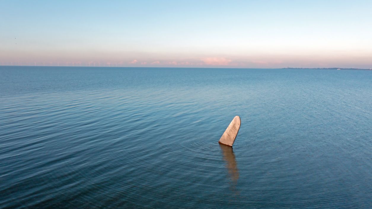 Op de bodem van het IJsselmeer liggen nog vliegtuigen uit de oorlog, sommige met de bemanning nog aa